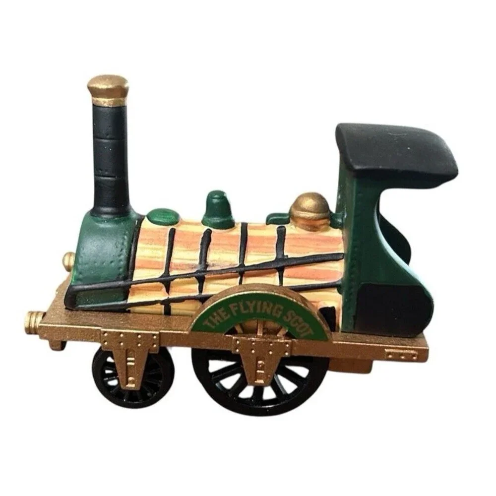 Dept 56 Heritage Village Collection The Flying Scot Train 5573-5 Passenger Train - Picture 2 of 12
